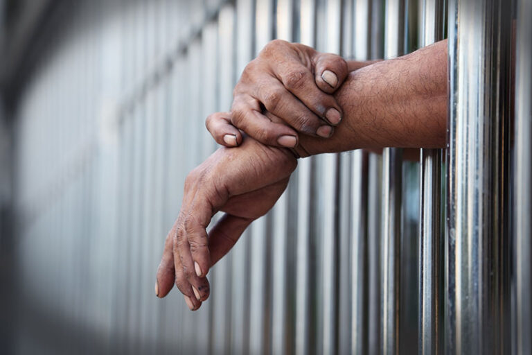 यूपी में जीरो टॉलरेंस : 23 हजार अपराधियों को मिली गुनाहों की सजा