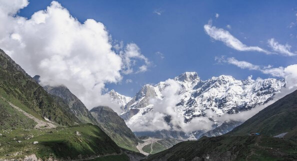 अल्मोड़ा हिल स्टेशन: हिमालय का आभूषण
