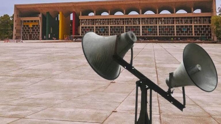 हिदायत, धीमी रहे धर्मस्थलों के लाउडस्पीकरों की आवाज