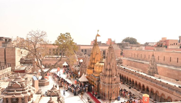 अब अयोध्या के मठ-मंदिरों को संवारने में तेजी